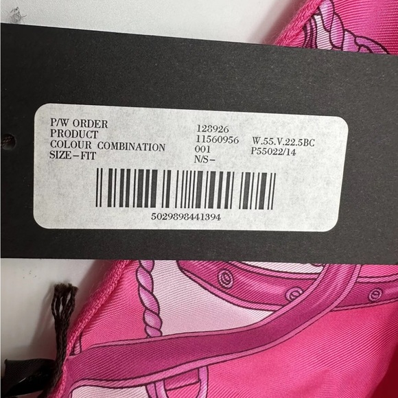 NEW Authentic BURBERRY Scarf 🔥 Pink Stole Logo Silk Cashmere - Picture 8 of 10